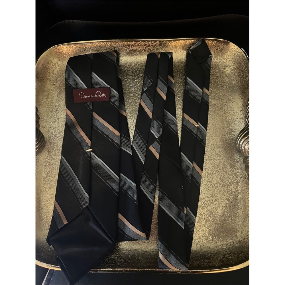 Oscar de la Renta Black Tie with Gray and Tan Diagonal Stripes